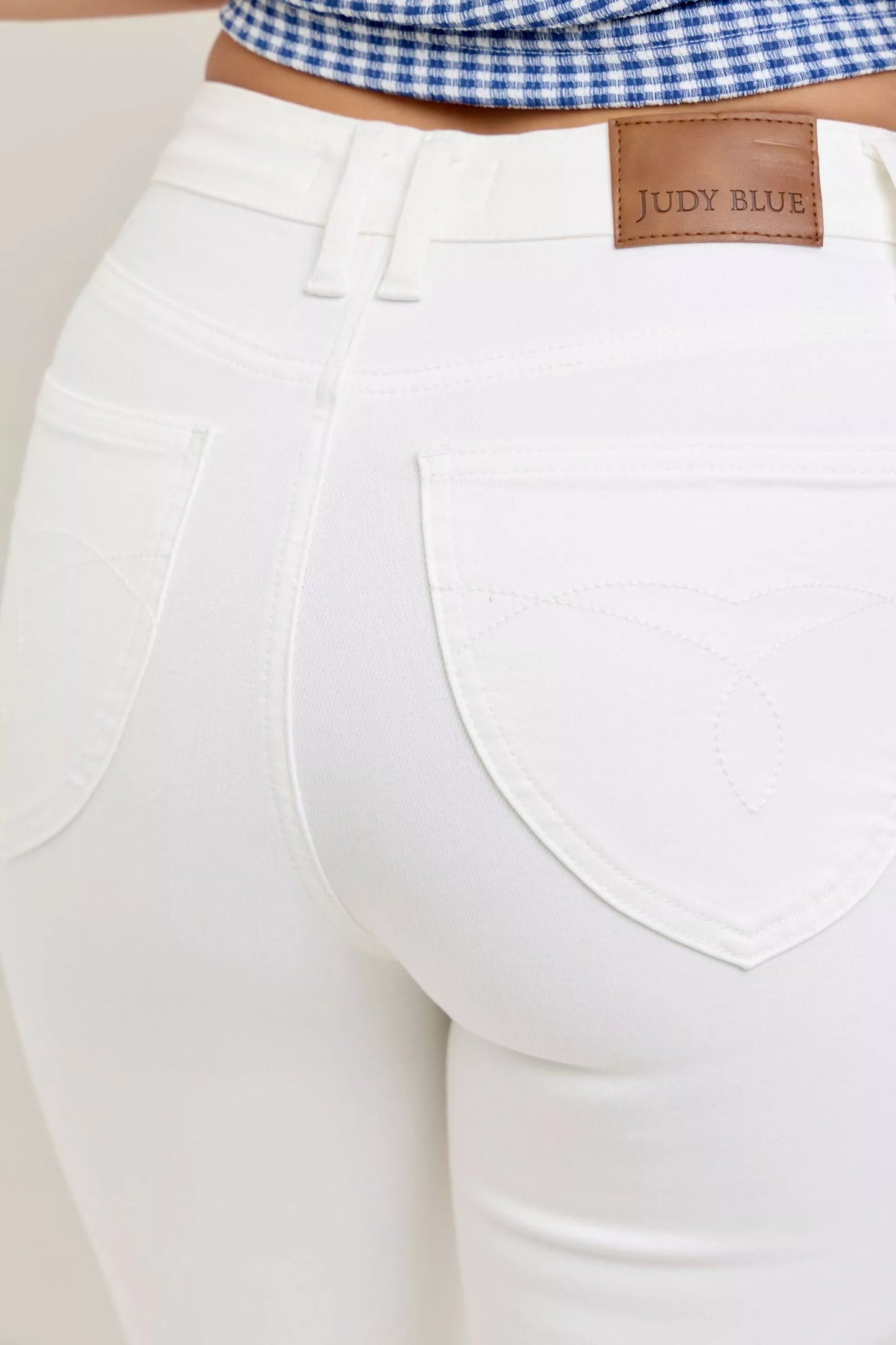 Judy Blue High-Waisted Tummy Control White Flare Jeans 🤍
