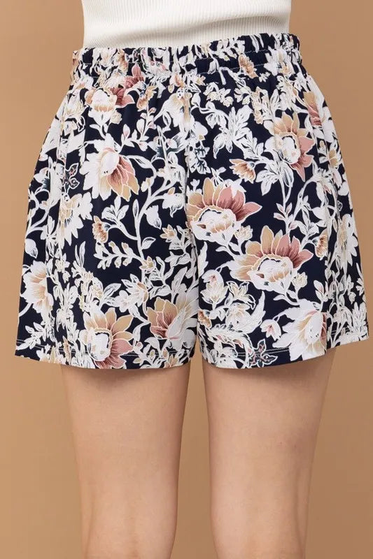 Wrinkle-free Shorts, Stretchy Cooling Fabric - In Style Chics Boutique
