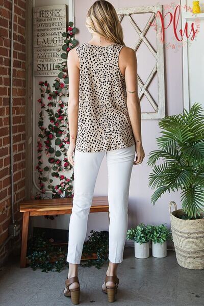 Women's Juniors Front Button Animal Print Sleeveless Top - In Style Chics Boutique Online Fashion 