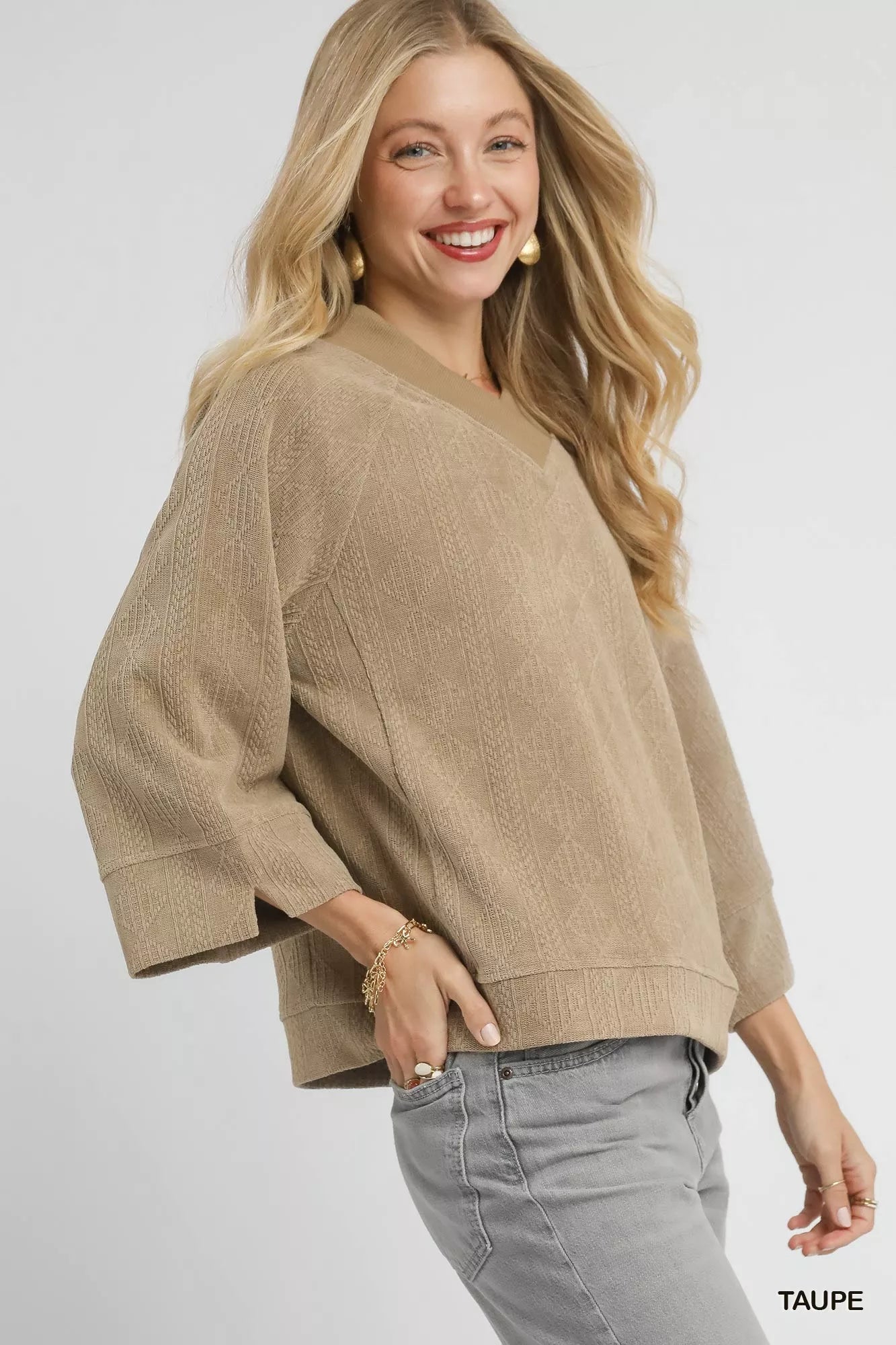 Textured Knit V-Neck Top at In Style Chics Boutique 
