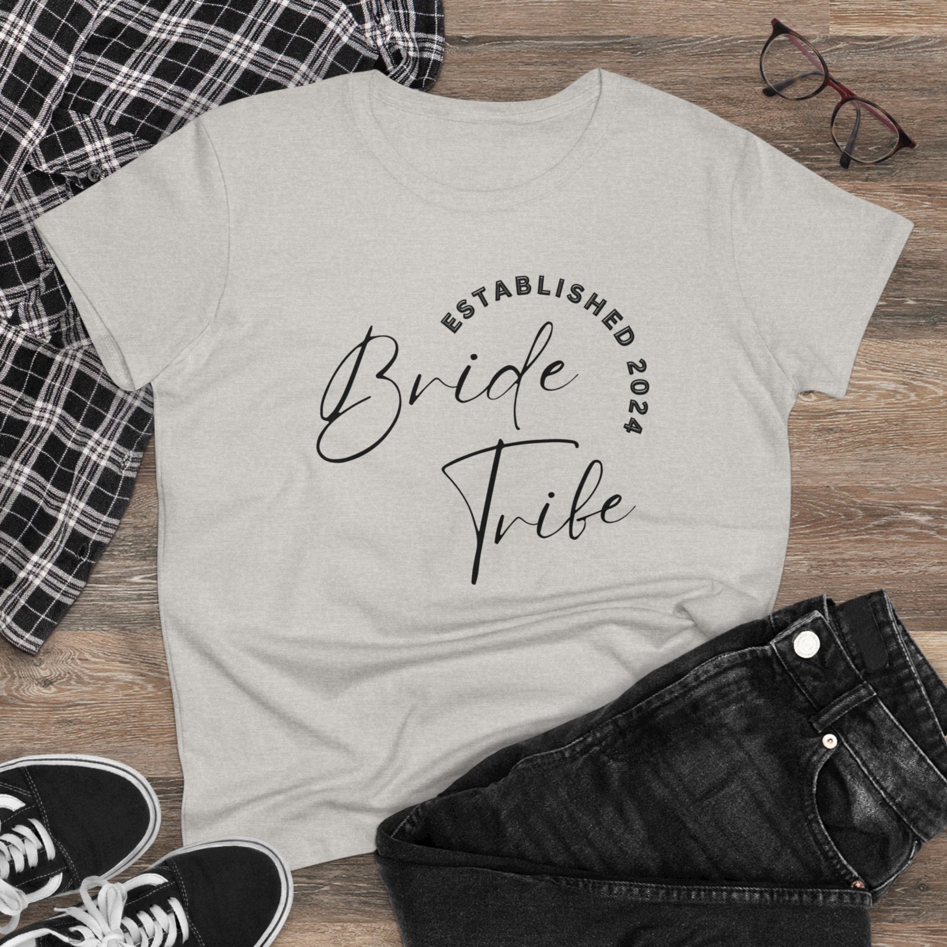 Women's Midweight Cotton Graphic Tee "Bride Tribe" - In Style Chics Boutique LLC
