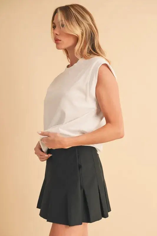 Solid Color Round Neck Cap Sleeve Top - In Style Chics Boutique Women's Juniors Apparel Online 