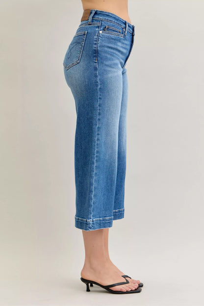Shop Judy Blue Mid Rise Crop Wide Leg Jeans  💙 at In Style Chics Boutique 