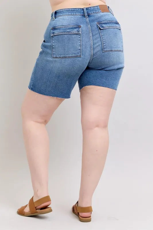 Judy Blue Mid Rise Bermuda Denim Jean Shorts W/ Back Flap Pockets - In Style Chics Boutique 