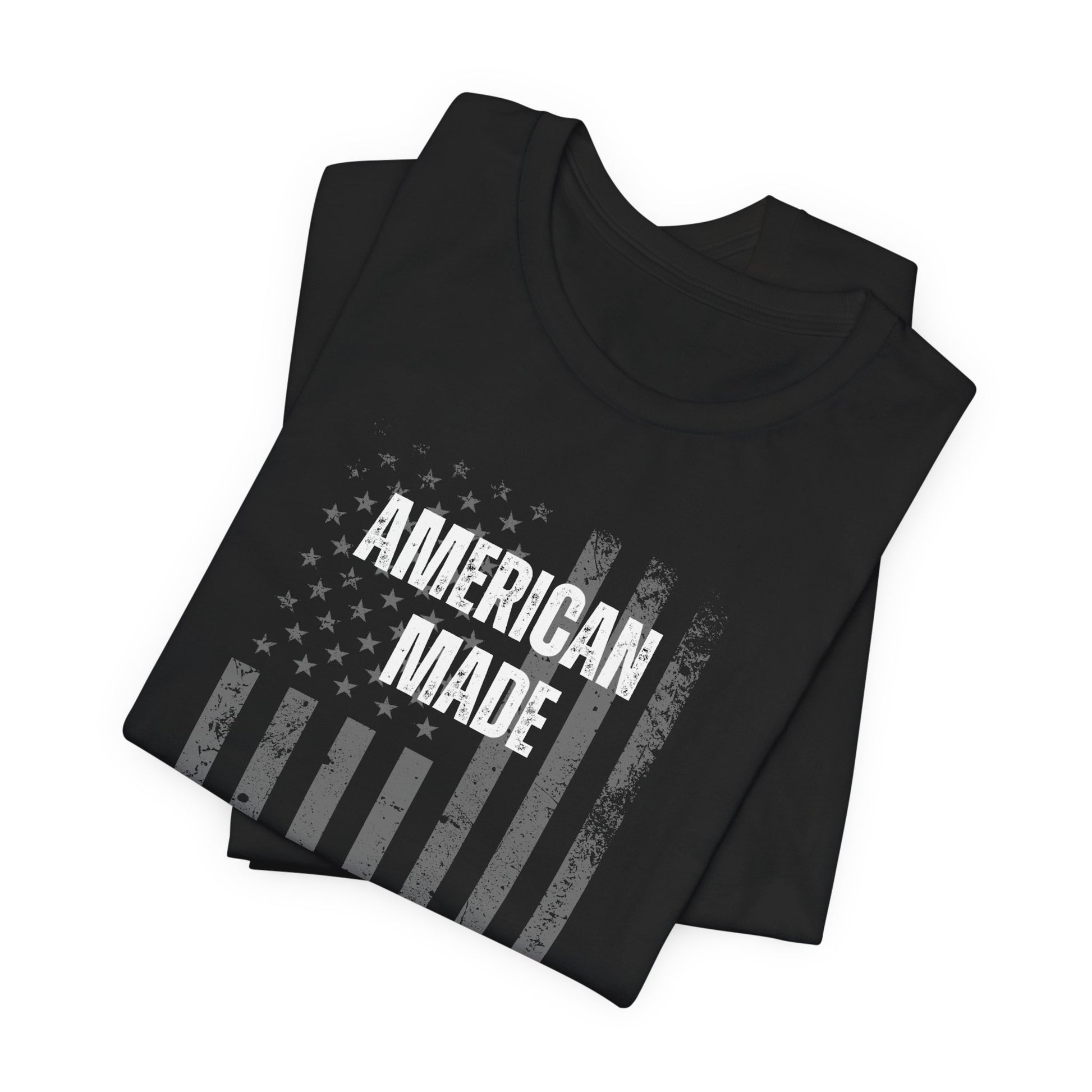 Short Sleeve Tee - 'American Made' Print with US Flag - In Style Chics Boutique  Graphic T-shirts 