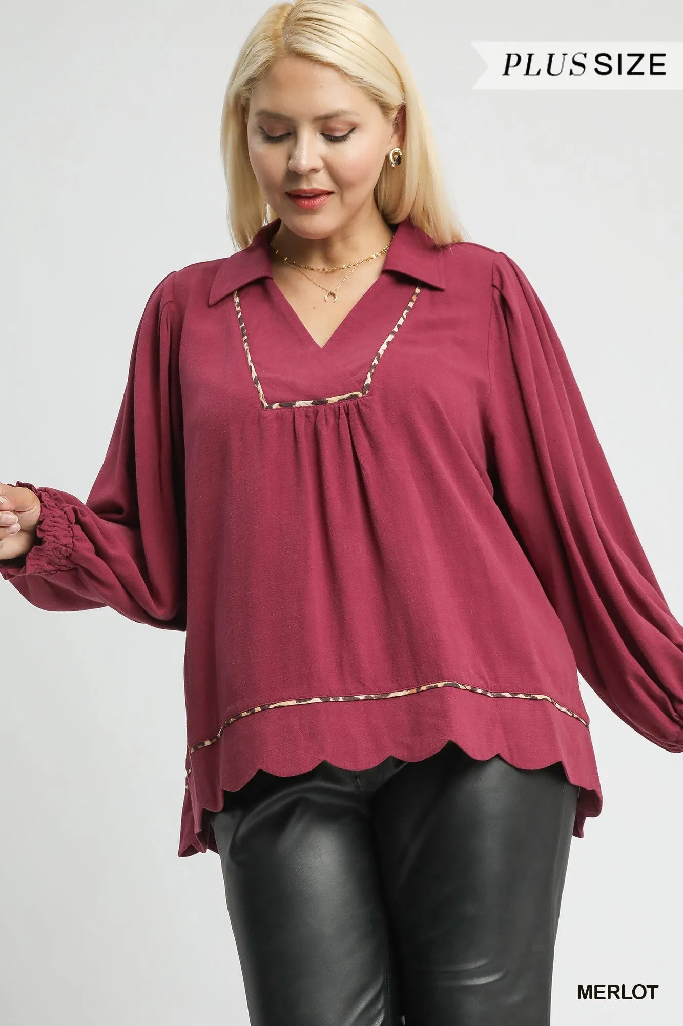 Linen Blouse Scallop Hem with Contrast Trim at In Style Chics Boutique 