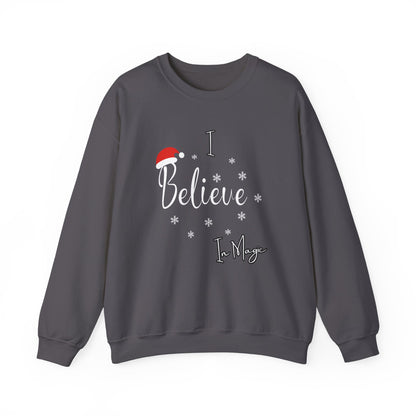 Crewneck "I Believe in Magic" Christmas Sweatshirt - In Style Chics Boutique