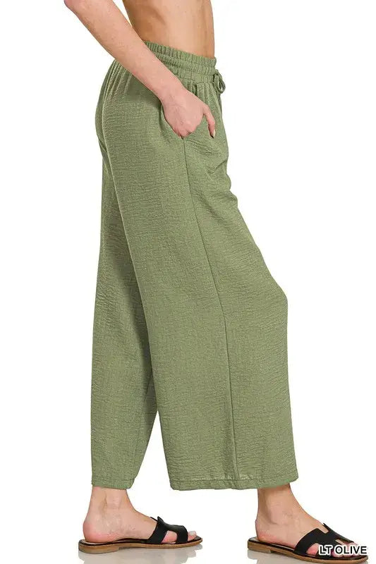 Women's Cropped Pants - Woven Crepe Elastic Waist - In Style Chics Boutique Women's Juniors Fashion Style Online 