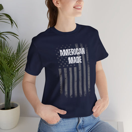 Short Sleeve Tee - 'American Made' Print with US Flag - In Style Chics Boutique 