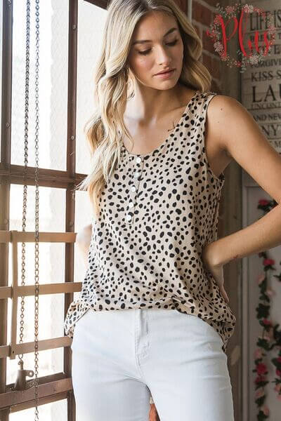 Women's Juniors Front Button Animal Print Sleeveless Top - In Style Chics Boutique Online Fashion 