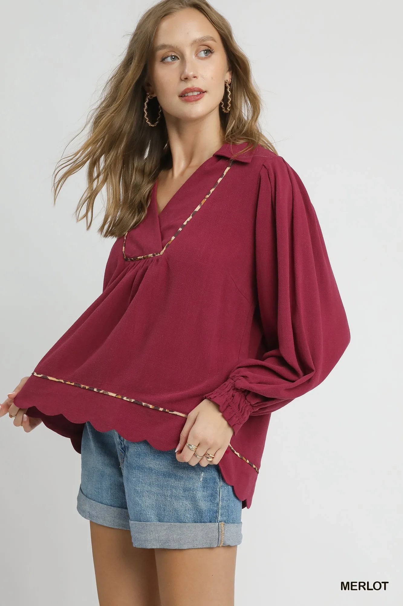 Linen Blouse Scallop Hem with Contrast Trim at In Style Chics Boutique 