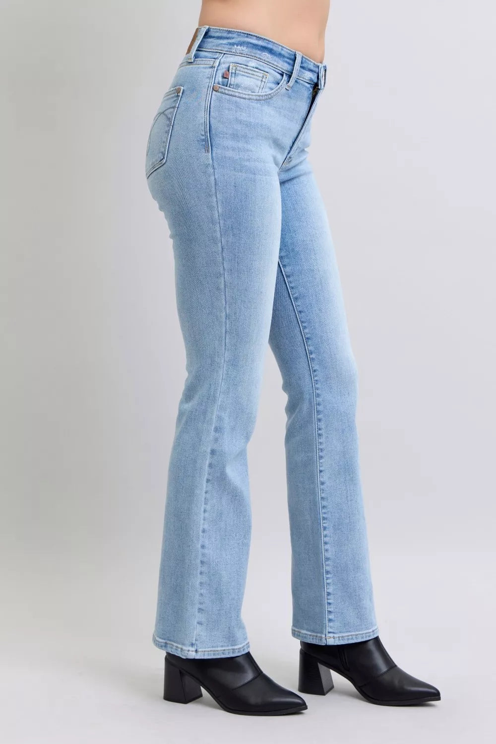 Judy Blue Mid Rise Thermal Bootcut Jeans 💙 at In Style Chics Boutique 