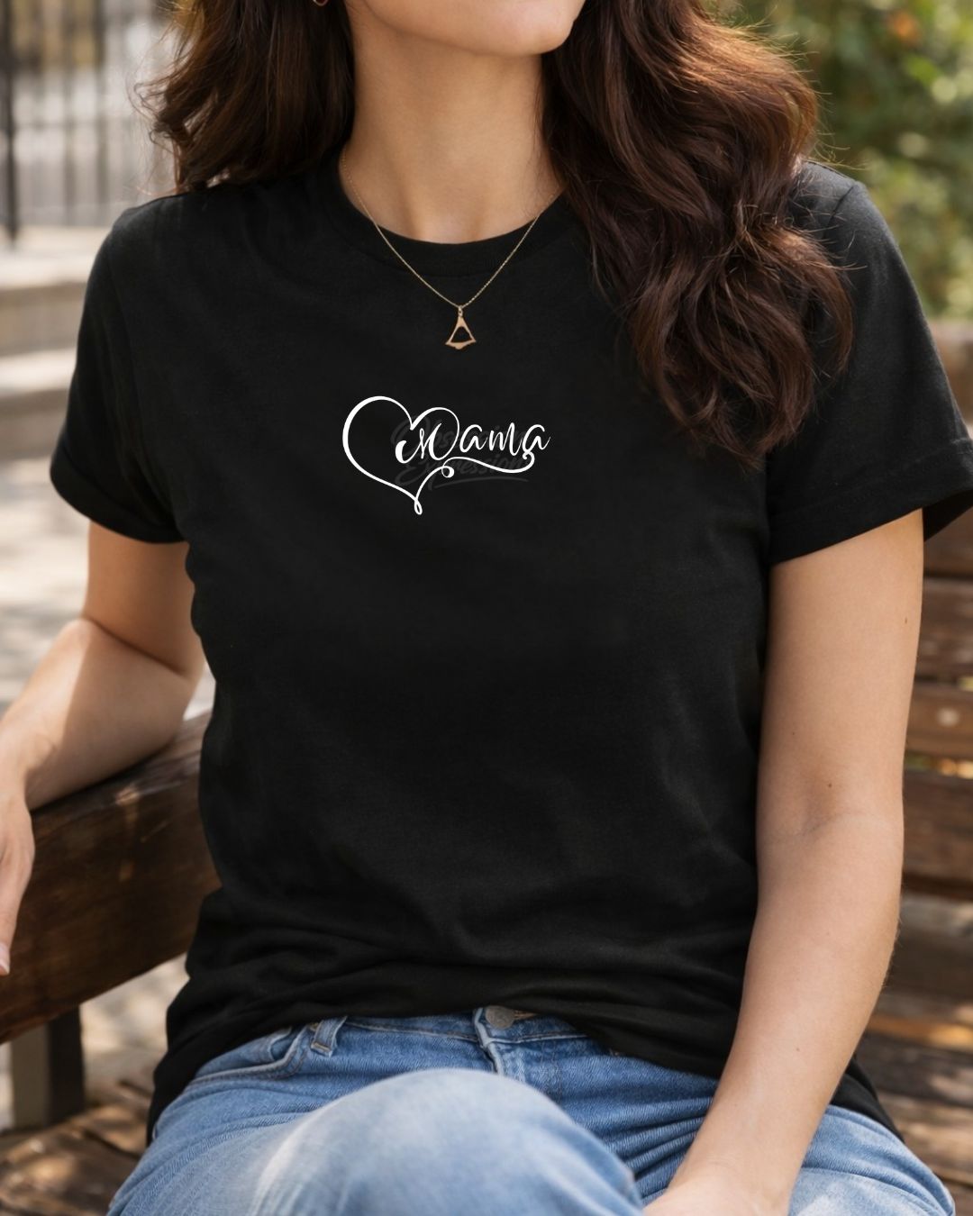 Mama Heart Shirt, Minimalist Mama T-Shirt - In Style Chics Boutique